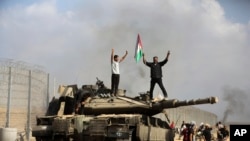 Az Izrael és a Hamász közötti háború legerősebb képei 