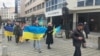Украинци во Северна Македонија маршираа на годишнината од војната во Украина
