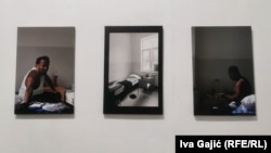 Na izložbi "Breaking Frames" Karim Sengijumva je izložio fotografije iz svoje države, ali i iz Srbije