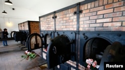 Крематориумът в Бухнвалд, заснет на 12 април 2015 г., когато Германия отбеляза 70-ата годишнина от освобождаването на лагера.