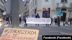 Demonstráció az oktatásért Budapesten, a Ferenciek terén 2024. január 17-én