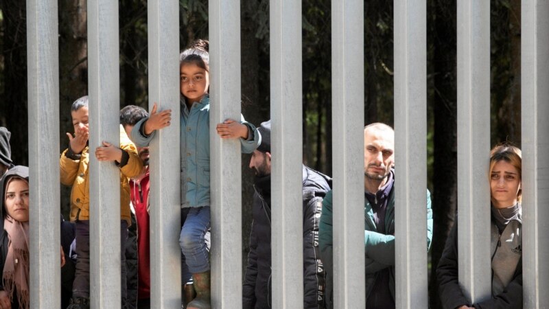 Евростат: Бројот на депортирани мигранти зголемен за 12 проценти