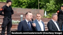 В марте 2023 года в молдавском парламенте открылся новый сезон политического туризма