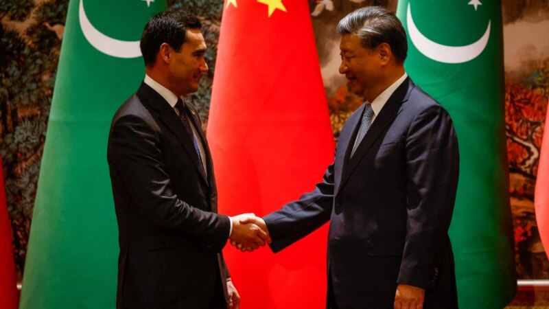 Berdimuhamedow türkmen tebigy gazyny Hytaýa ibermek bilen bagly täze taslamalary’ teklip edýär