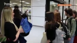 'Historic Moment:' Romanians, Bulgarians Hail Eased Schengen Travel