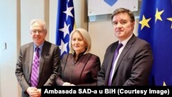 Na sastanku s O'Brienom predsjedavajuća Vijeća ministara BiH Borjana Krišto izrazila nadu u otpočinjanje pregovora s EU u martu. 
