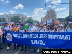 Profesorii au venit din toate colțurile țării pentru a protesta față de lipsa de interes a guvernului de a satisface solicitările sindicale.