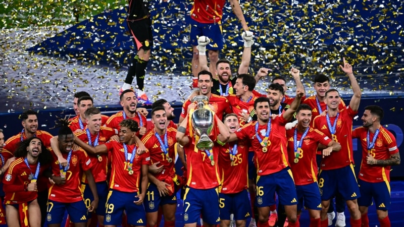 Испания бори чаҳорум қаҳрамони футболи Аврупо шуд