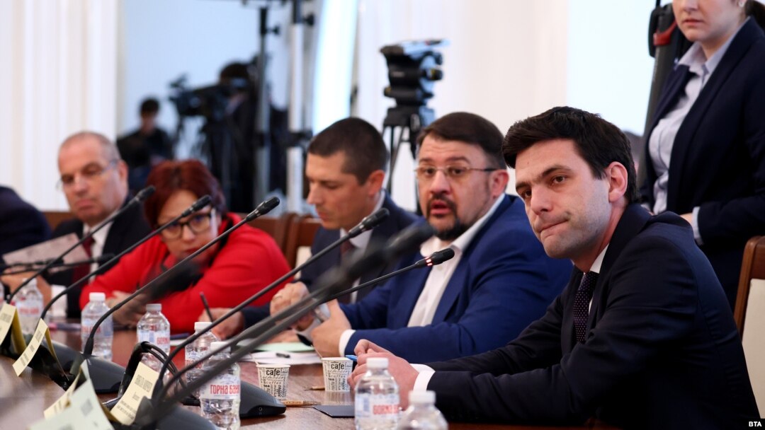 Кадър от заседанието на временната парламентарна комисия за проучване на дейността на Мартин Божанов - Нотариуса