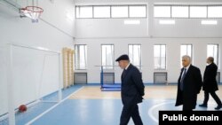 Armenia - Prime Minsiter Nikol Pashinian inspects a newly renovated school gym in Lori province, January 3, 2024.