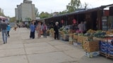 Продуктовый рынок в Керчи. Крым, 2024 год