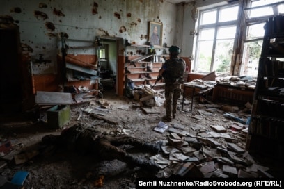 Порно үлкен сиськи брюнетка қысқа шаш Парсы Монирмен толық порно фильмдер