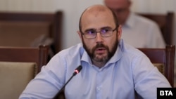 Андрей Янкулов