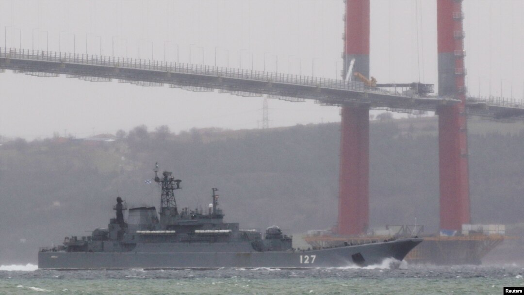 Десантен брод на руската морнарица на пат кон Црното Море, 8 февруари 2022 година.