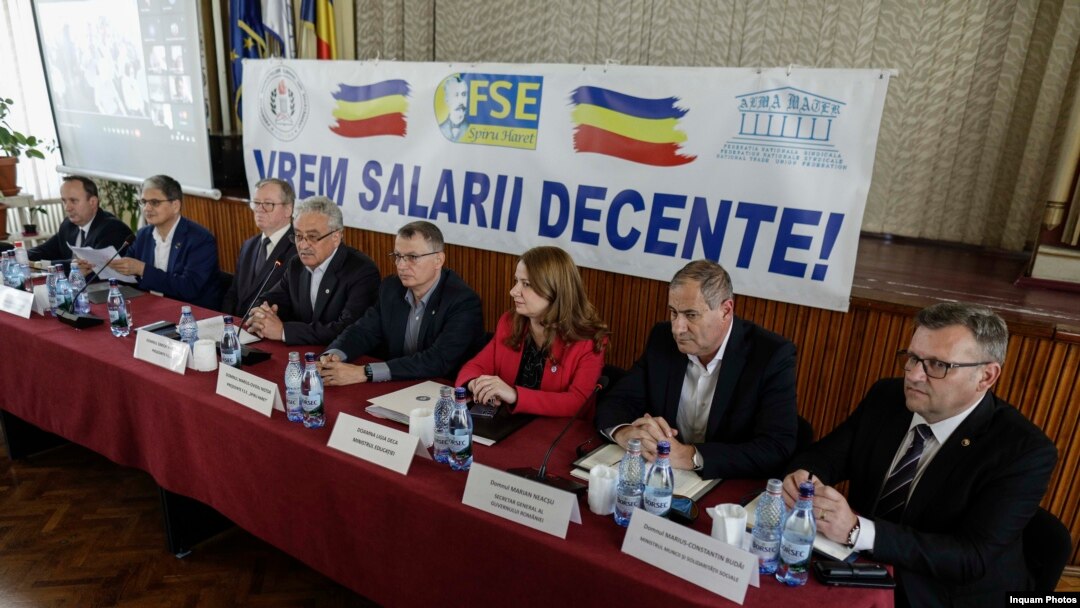 Echipa de negociatori ai sindicatelor și Guvernului a repurtat un nou eșec în dezamorsarea grevei declanșate la începutul săptămânii de profesori.