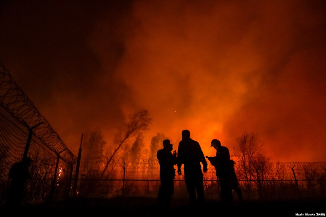 Deadly Russian Wildfires Continue To Rage Across Urals And Siberia