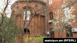 Գրողների միության շենքը Երևանում, արխիվ