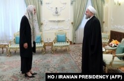 کاگ در دیداری با حسن روحانی در تهران در اسفند ماه ۱۳۹۶