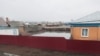 Барнаул: глава села проплыл по улицам в паводок