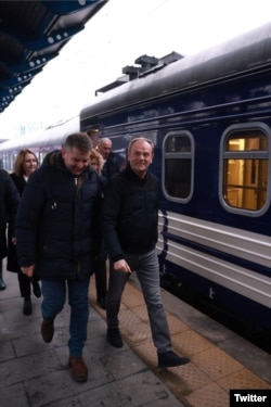 Премьер-министр Польши Дональд Туск прибыл на Киевский вокзал, 22 января 2024 года
