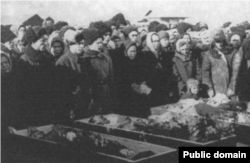 Похороны жертв восстания в с. Малета