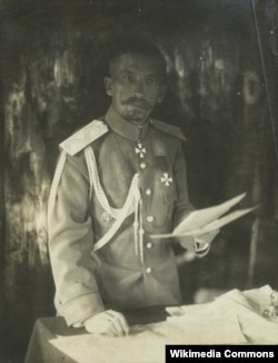 Лавр Корнилов в 1917 году