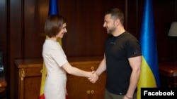 Întrevedere între președinta R. Moldova, Maia Sandu, și omologul său ucrainean Volodimir Zelenski, în Grecia, pe 22 august 2023. 