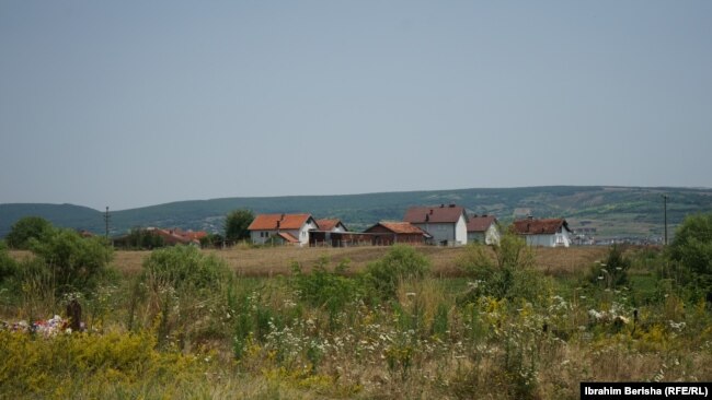 Pamje e fshatit Zajm në Klinë.