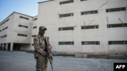 زندان پلچرخی کابل که گفته میشود شماری از نظامیان پیشین نیز در آن زندانی هستند 