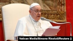 Papa Franjo u obraćanju inostranim ambasadorima u Vatikanu, 8. januara 2024.