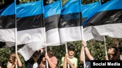 Эстонские школьники на митинге в Таллинне, посвященном поддержке Украины. 16 мая 2023 года