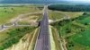 România a depășit în toamna anului trecut „borna” de 1000 km de autostradă, iar guvernarea de la București promite că de acum înainte ritmul construcțiilor va fi și mai rapid. 