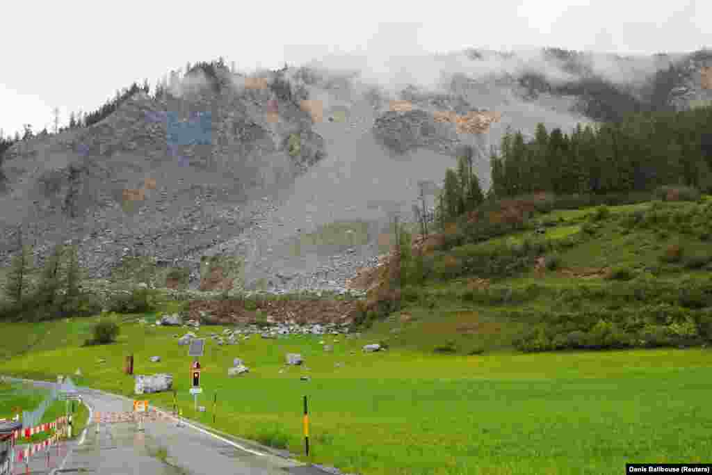 Mali që po shembet në Brienz, më 11 maj 2023.