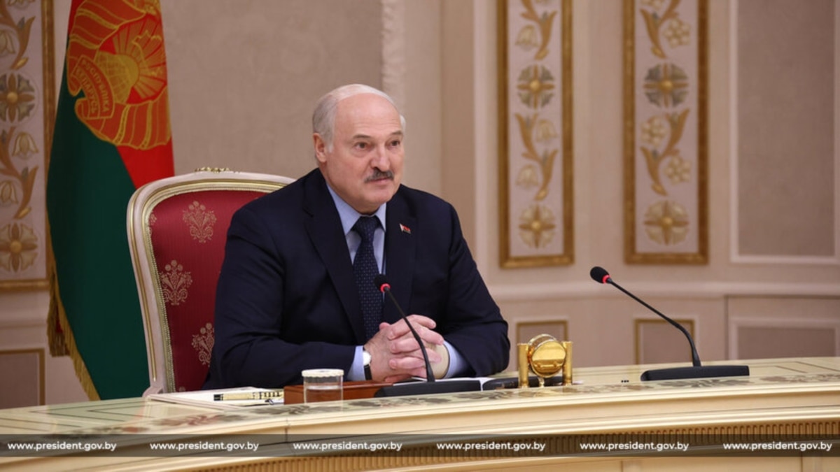 Lukashenka  Në Bjellorusi janë dislokuar dhjetëra armë bërthamore ruse
