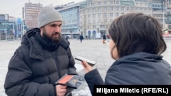 "Meni oružje unosi strah, isto kao i ostalima", ističe Luka iz Beograda.