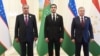 (Çepden saga) Täjigistanyň prezidenti Emomali Rahmon, Türkmenistanyň prezidenti Serdar Berdimuhamedow we Özbegistanyň prezidenti Şawkat Mirziýoýew. Aşgabat. 4-nji awgust