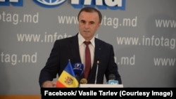 Vasile Tarlev va colecta semnături în calitate de candidat desemnat de Partidul „Viitorul Moldovei” pe care îl și conduce.