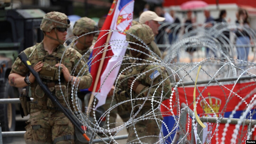 Pripadnici KFOR-a u Leposaviću, 31. maj 2023.