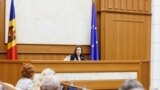 Președinta Maia Sandu a discutat conceptul privind crearea instanței judecătorești specializate anticorupție cu reprezentanți ai societății civile și ai presei specializate în domeniile justiției și anticorupție.