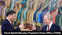 Кинескиот лидер Си Џинпинг и рускиот претседател Владимир Путин на мартовскиот самит во Москва