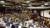 Parlamentul a votat în prima lectură proiectul de instituire a sistemului judecătoresc specializat pe cauze de corupție. 