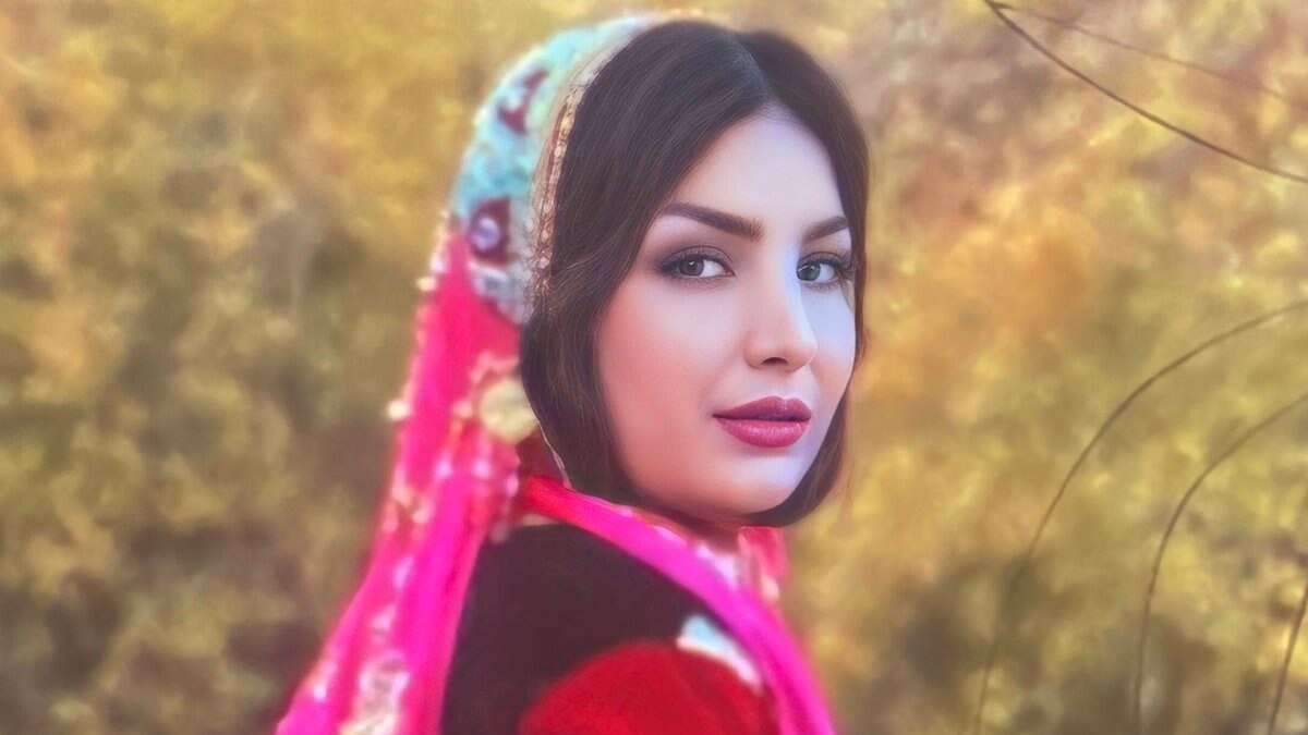 Sister Of Jailed Iranian Protester Korkor Missing After Police Raid Family Home - Vimarsana News