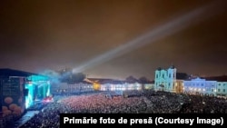 Peste 60.000 de spectatori s-au adunat la Timișoara, la concertele de închidere a programului Capitalei Culturale a Europei, cu Jessie J., Katie Melua, Delia, Emaa și zburatorii italieni de la Sonics.