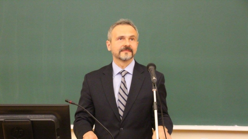 Универзитетски професор во Естонија обвинет дека шпионира за Москва 