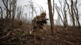 Обговорення дій підрозділів перед початком операції