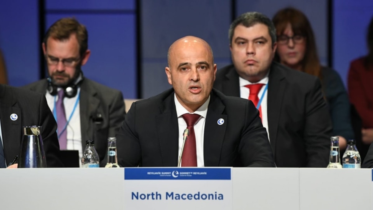 Премиерът на Северна Македония Димитър Ковачевски сравни начина, по който