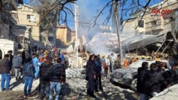 ویرانه ساختمانی که در دمشق هدف حمله قرار گرفت