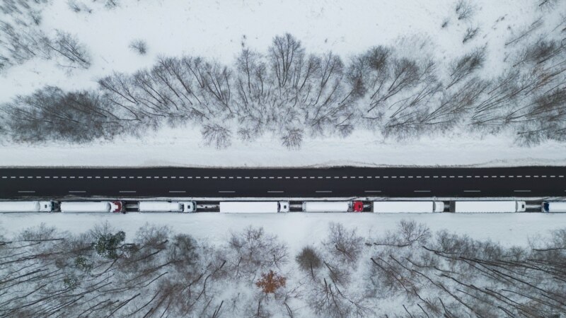 Польшада Орусиянын пайдасына тыңчылык кылган 14 чет элдик жаран соттолду 