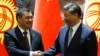 Кыргызстандын президенти Садыр Жапаров жана Кытайдын лидери Си Цзиньпин, Сиан шаары, 18-май 2023-жыл.