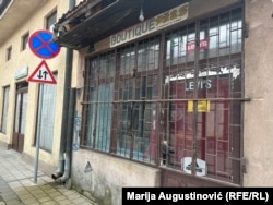 Zatvoreni butik u Gornjem Vakufu/Uskoplju.